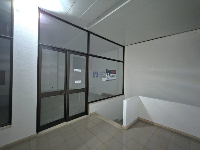 Negócio para Venda em Fatima Foto 13