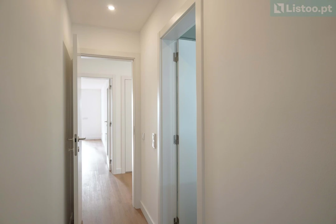 Apartamento T2 para Venda em Cascais e Estoril Foto 7