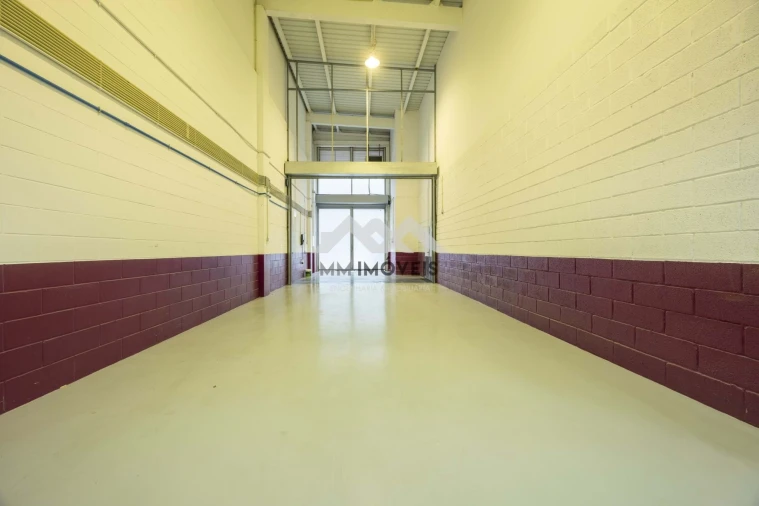 Armazém para Arrendamento em Ermesinde Foto 5