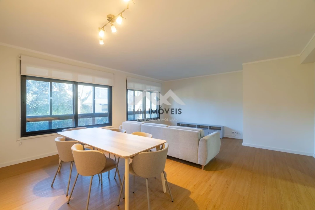 Apartamento T3 para Arrendamento em Aldoar, Foz do Douro e Nevogilde Foto 5