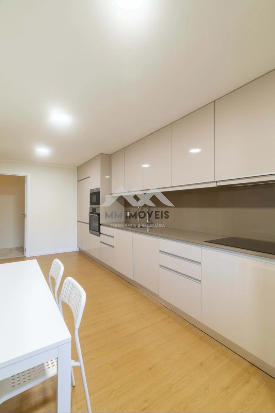 Apartamento T3 para Arrendamento em Aldoar, Foz do Douro e Nevogilde Foto 16