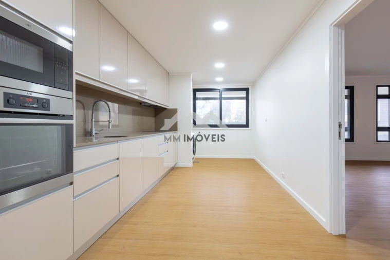 Apartamento T3 para Arrendamento em Aldoar, Foz do Douro e Nevogilde Foto 19