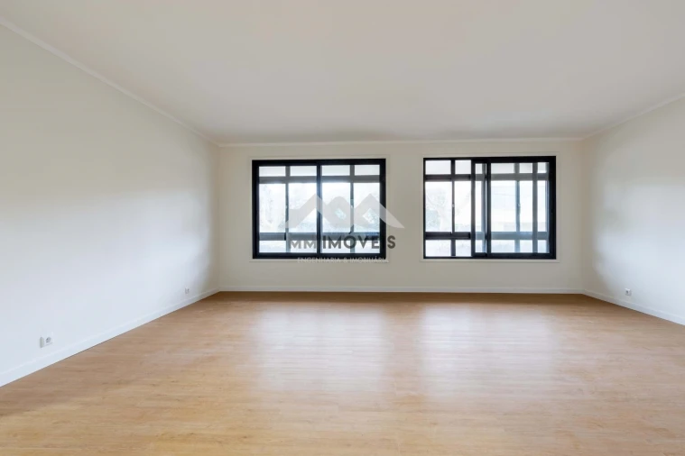 Apartamento T3 para Arrendamento em Aldoar, Foz do Douro e Nevogilde Foto 9