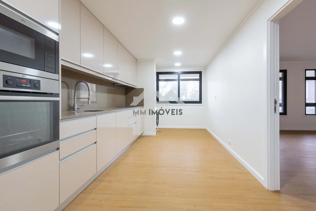 Apartamento T3 para Arrendamento em Aldoar, Foz do Douro e Nevogilde Foto 19