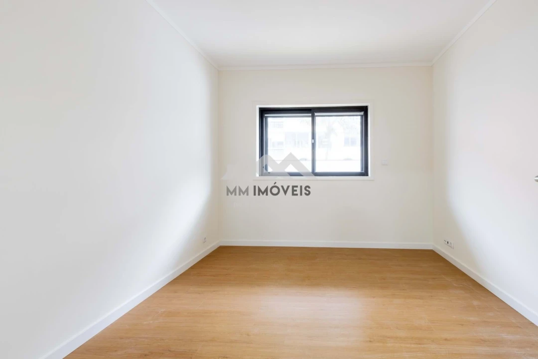 Apartamento T3 para Arrendamento em Aldoar, Foz do Douro e Nevogilde Foto 35