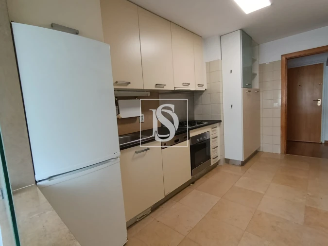 Apartamento T3 para Arrendamento em Matosinhos e Leça da Palmeira Foto 4