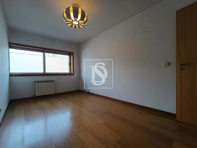 Apartamento T3 para Arrendamento em Matosinhos e Leça da Palmeira Foto 7