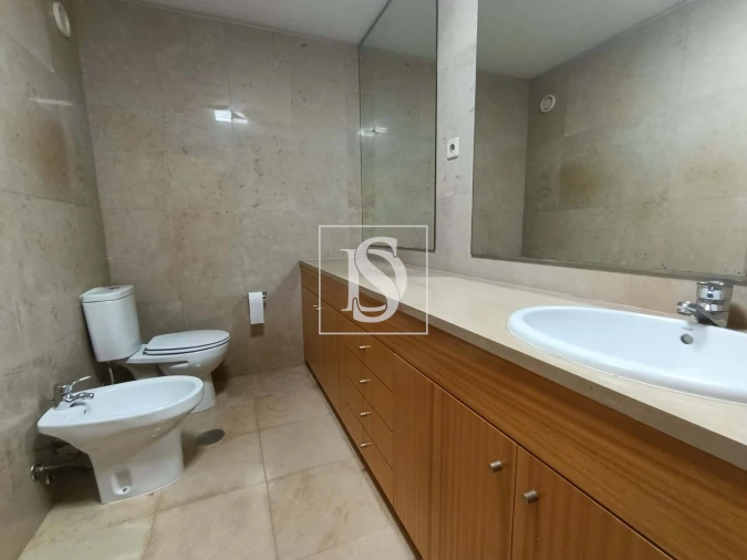 Apartamento T3 para Arrendamento em Matosinhos e Leça da Palmeira Foto 9