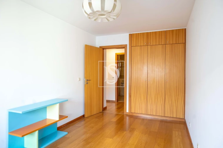 Apartamento T3 para Arrendamento em Matosinhos e Leça da Palmeira Foto 6