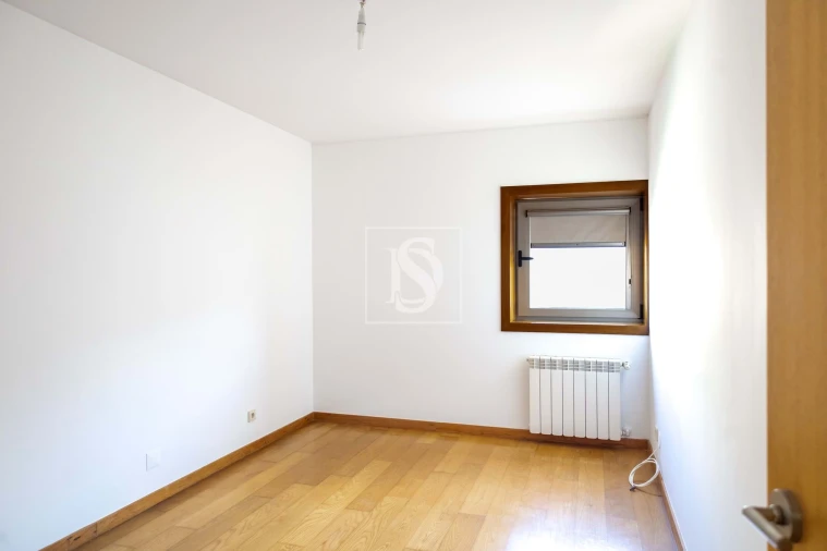 Apartamento T3 para Arrendamento em Matosinhos e Leça da Palmeira Foto 8