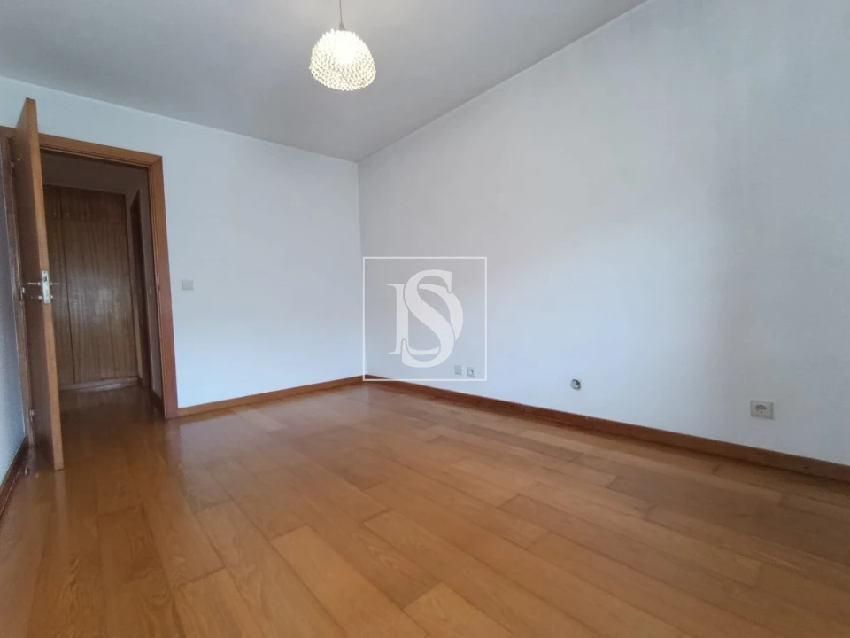 Apartamento T3 para Arrendamento em Matosinhos e Leça da Palmeira Foto 6