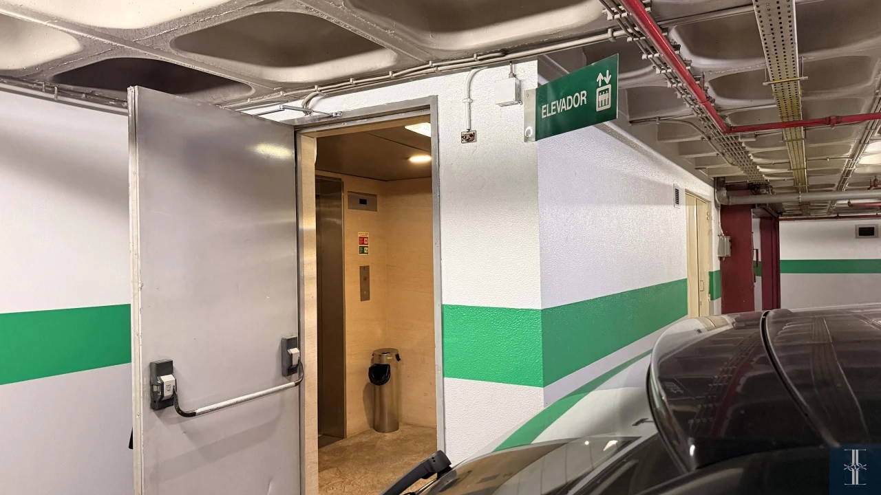 Negócio para Arrendamento em Santo António Foto 18