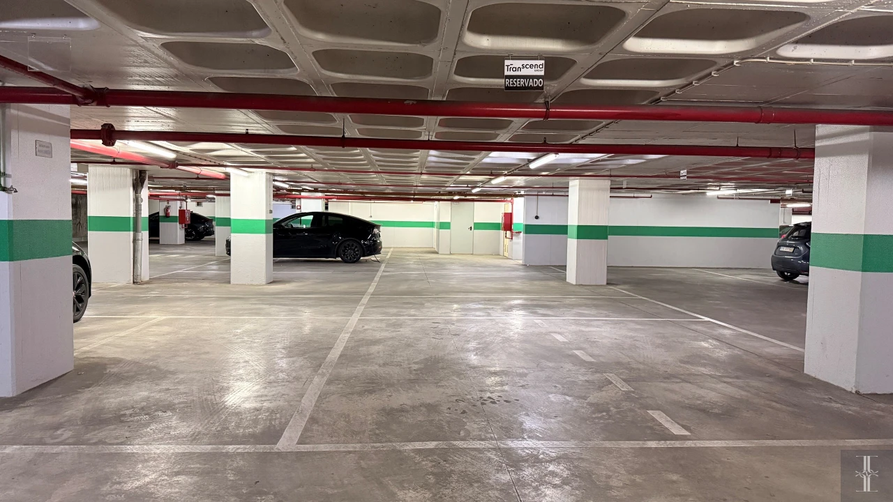 Negócio para Arrendamento em Santo António Foto 9