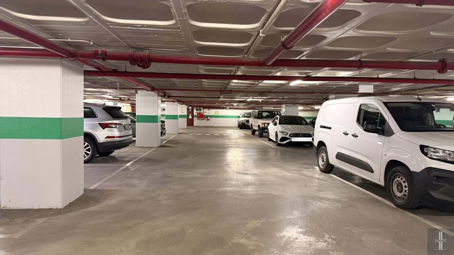 Negócio para Arrendamento em Santo António Foto 13