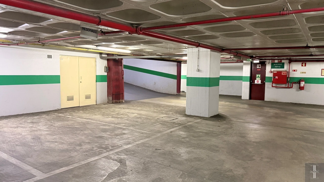 Negócio para Arrendamento em Santo António Foto 7