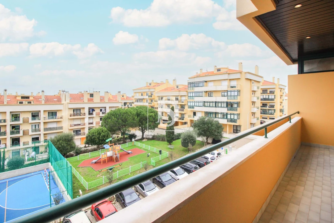 Apartamento T3 para Venda em São Domingos de Rana Foto 26