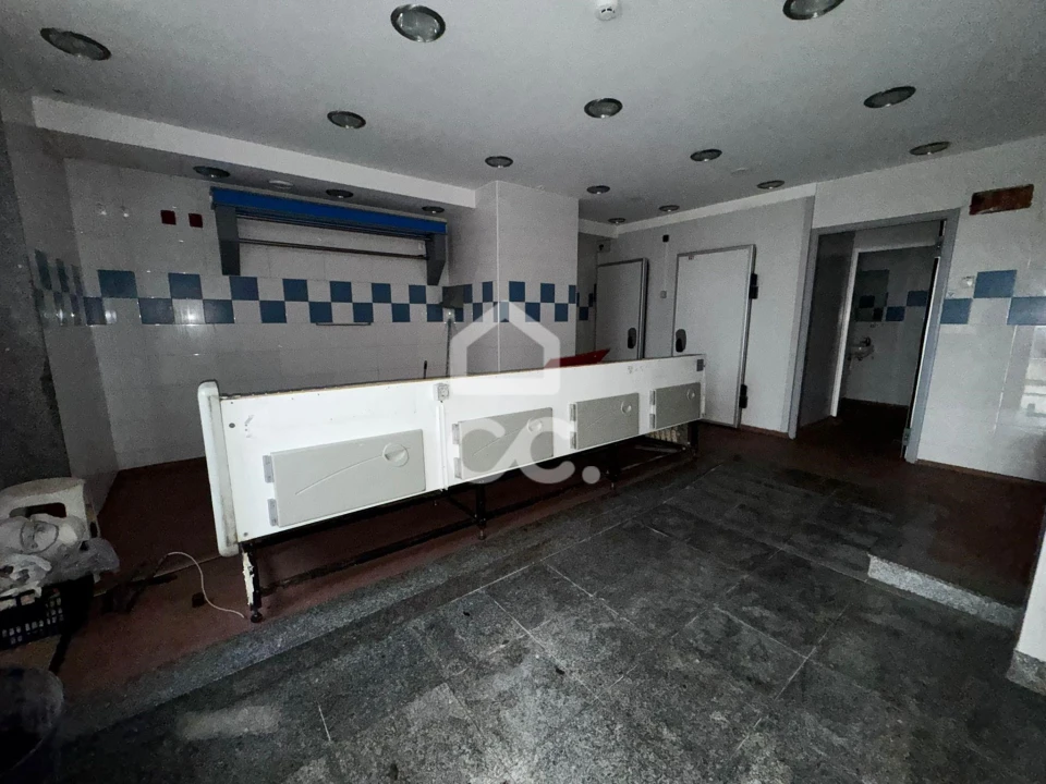 Negócio para Venda em Loures Foto 2