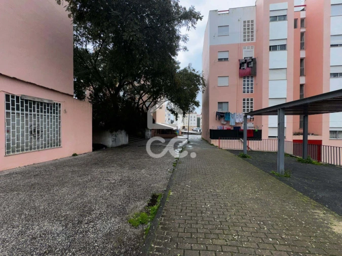 Negócio para Venda em Loures Foto 16