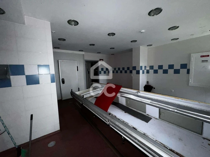 Negócio para Venda em Loures Foto 6