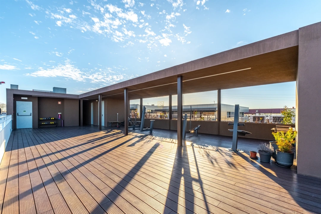 Apartamento T4 para Venda em Mafamude e Vilar do Paraíso Foto 40