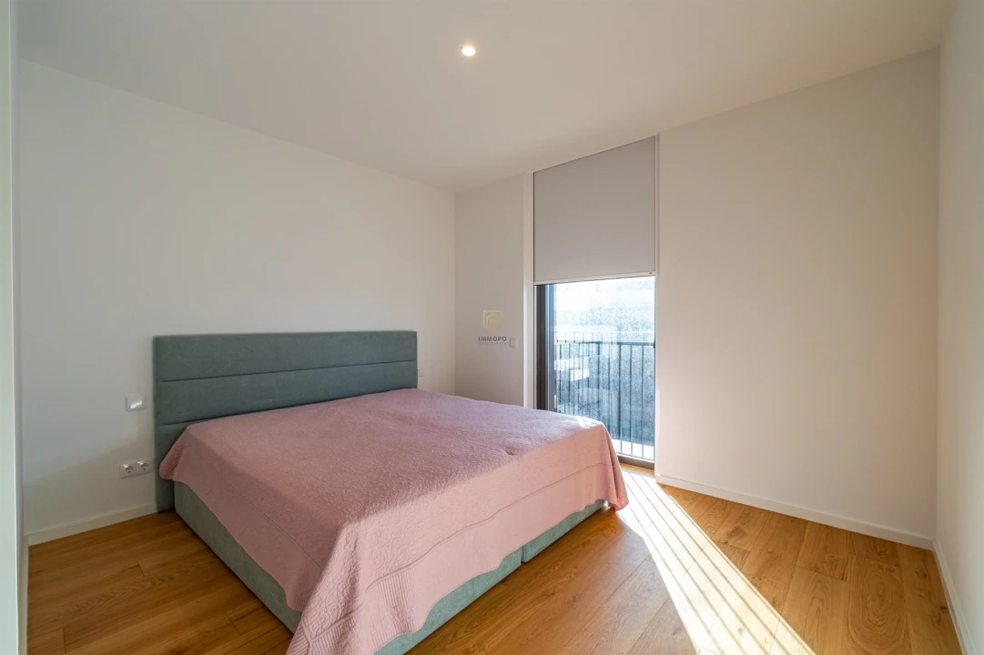 Apartamento T4 para Venda em Mafamude e Vilar do Paraíso Foto 27