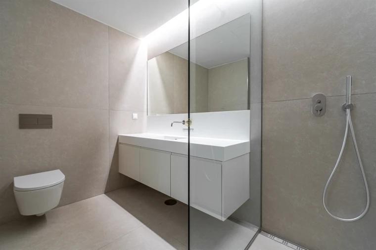 Apartamento T4 para Venda em Mafamude e Vilar do Paraíso Foto 30