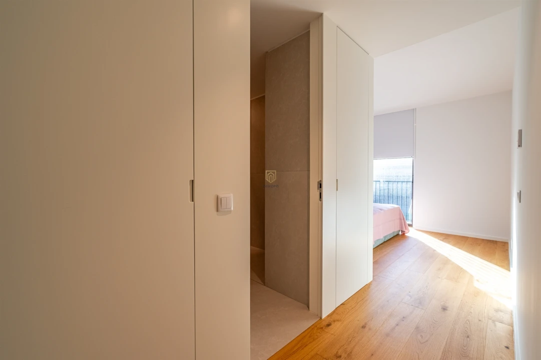 Apartamento T4 para Venda em Mafamude e Vilar do Paraíso Foto 29