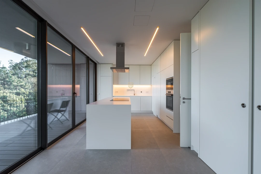 Apartamento T4 para Venda em Mafamude e Vilar do Paraíso Foto 9