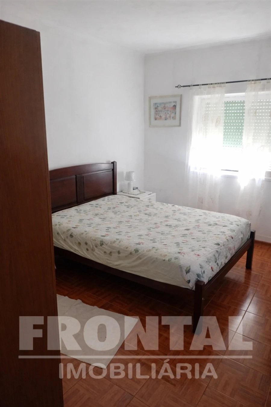 Apartamento T1 para Venda em Oliveira do Douro Foto 1