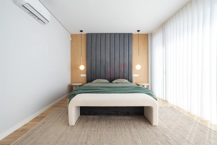 Moradia T4 para Venda em Fernao Ferro Foto 13