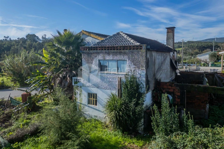 Moradia T3 para Venda em Alcobertas Foto 7