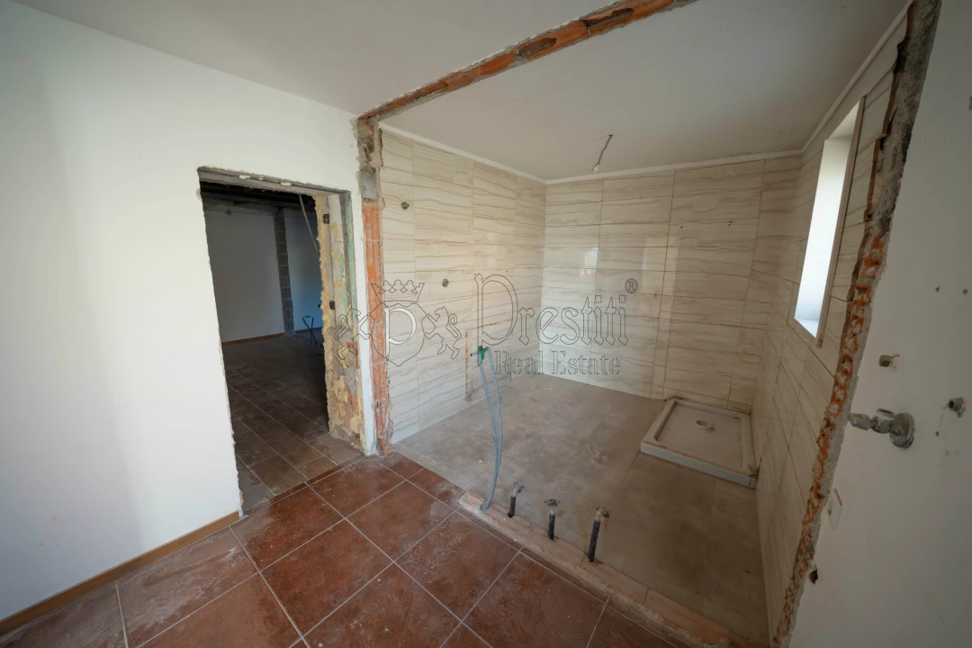 Moradia T5 para Venda em Lordelo Foto 38