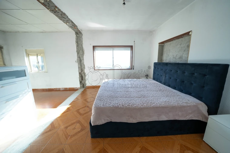 Moradia T5 para Venda em Lordelo Foto 24