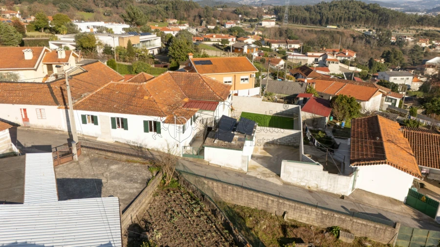 Moradia T5 para Venda em Lordelo