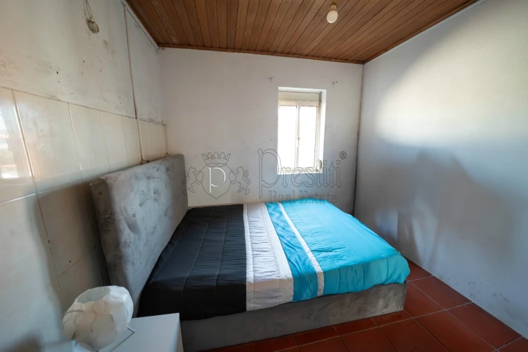 Moradia T5 para Venda em Lordelo Foto 32