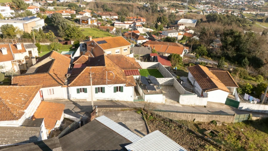 Moradia T5 para Venda em Lordelo Foto 42