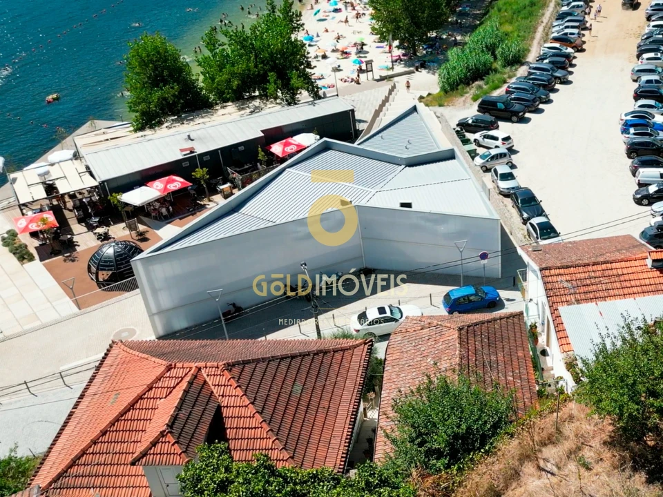 Moradia T0 para Venda em Alpendorada, Várzea e Torrão Foto 30