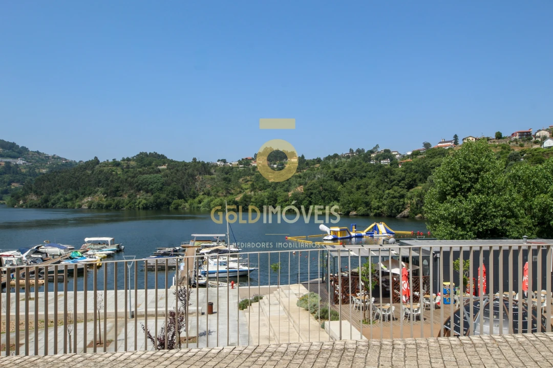 Moradia T0 para Venda em Alpendorada, Várzea e Torrão Foto 35