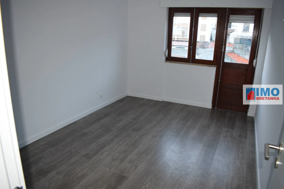 Apartamento T2 para Arrendamento em Covilhã e Canhoso Foto 8