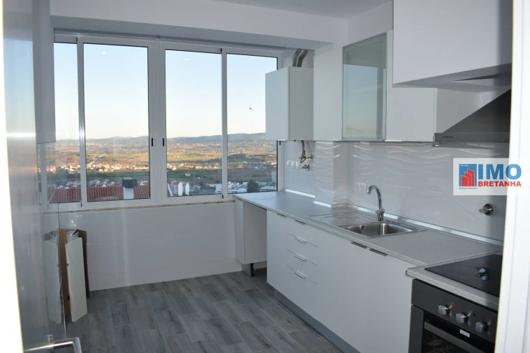 Apartamento T2 para Arrendamento em Covilhã e Canhoso Foto 4