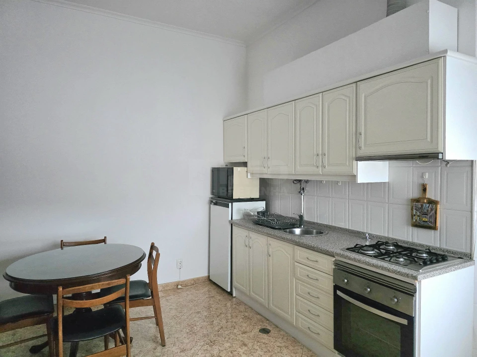 Apartamento T1 para Arrendamento em Covilhã e Canhoso Foto 2