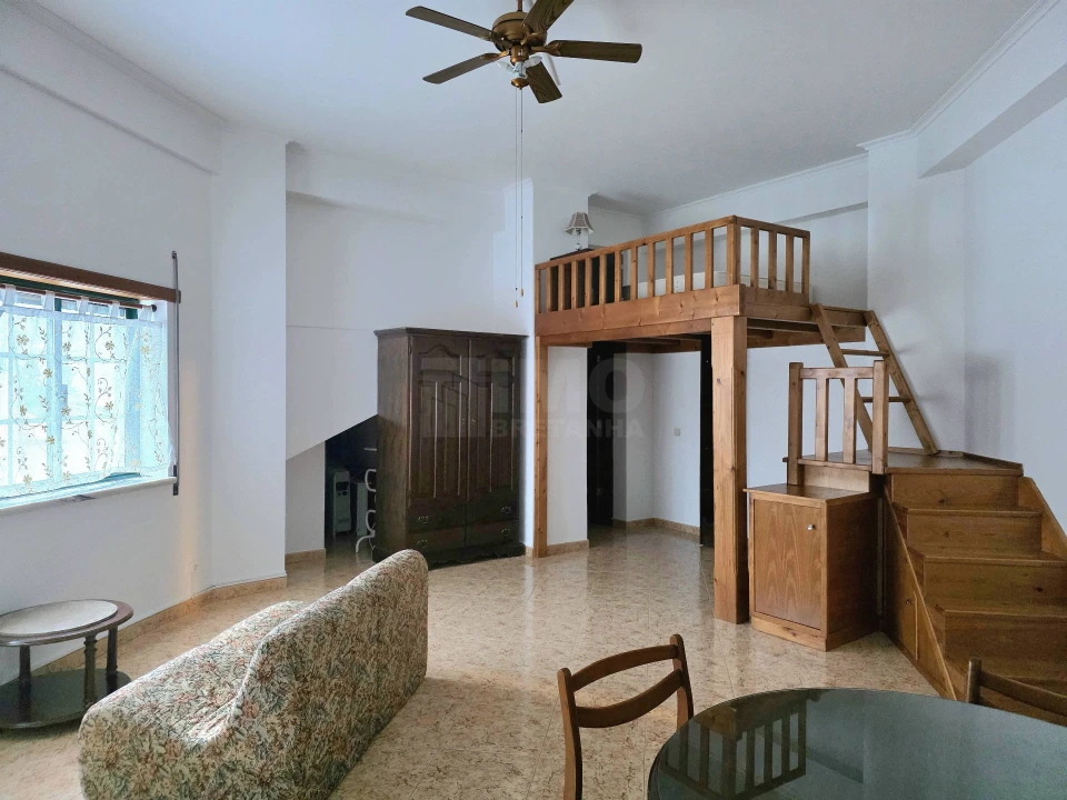 Apartamento T1 para Arrendamento em Covilhã e Canhoso Foto 1