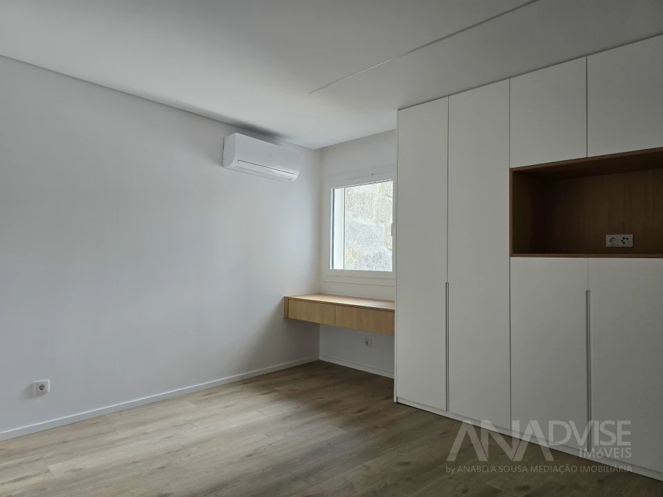 Apartamento T1 para Arrendamento em Mafamude e Vilar do Paraíso Foto 18