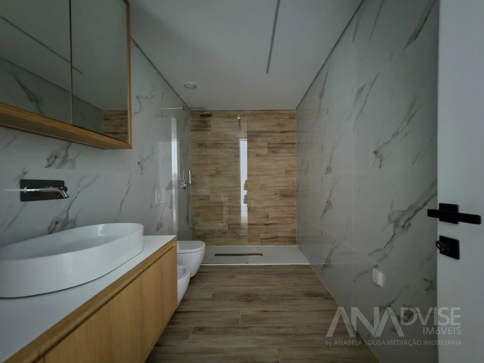 Apartamento T1 para Arrendamento em Mafamude e Vilar do Paraíso Foto 21