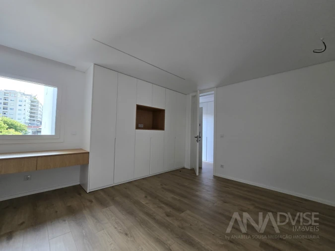 Apartamento T1 para Arrendamento em Mafamude e Vilar do Paraíso Foto 19