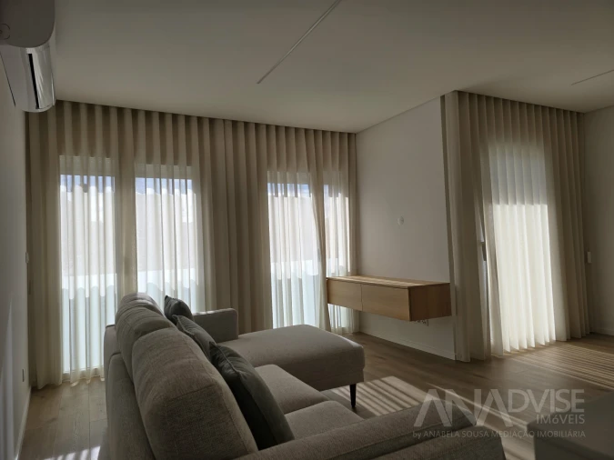 Apartamento T1 para Arrendamento em Mafamude e Vilar do Paraíso Foto 6