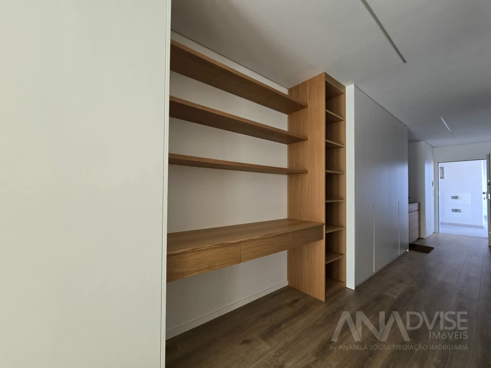 Apartamento T1 para Arrendamento em Mafamude e Vilar do Paraíso Foto 9