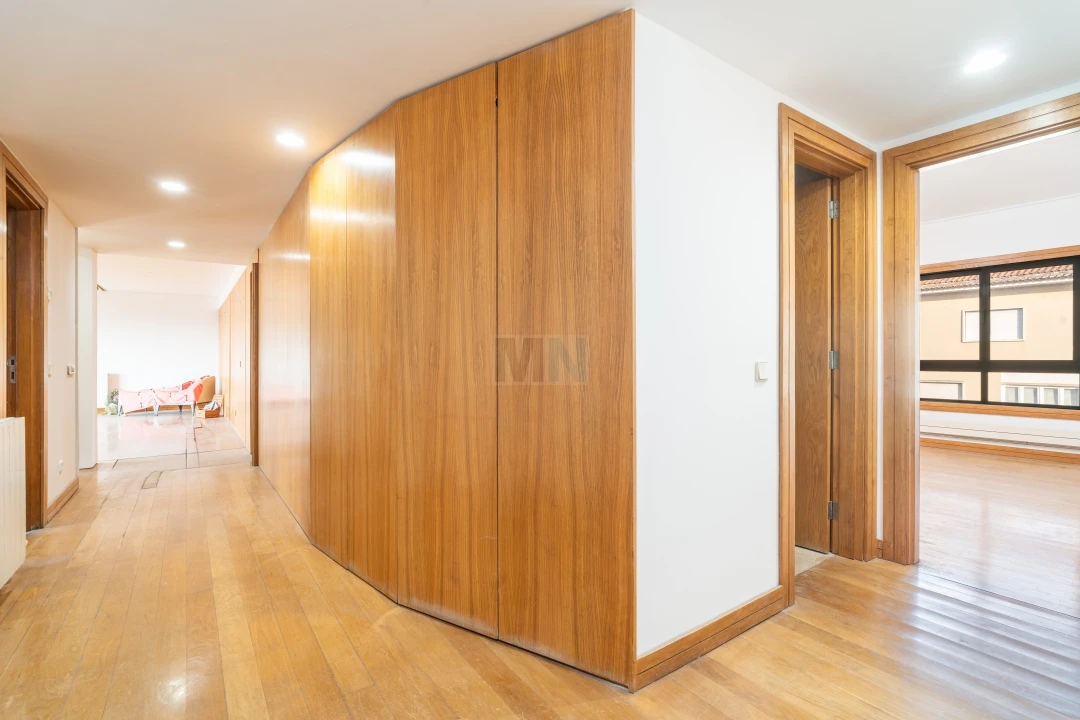 Apartamento T4 para Venda em Sé Nova, Santa Cruz, Almedina e São Bartolomeu Foto 14