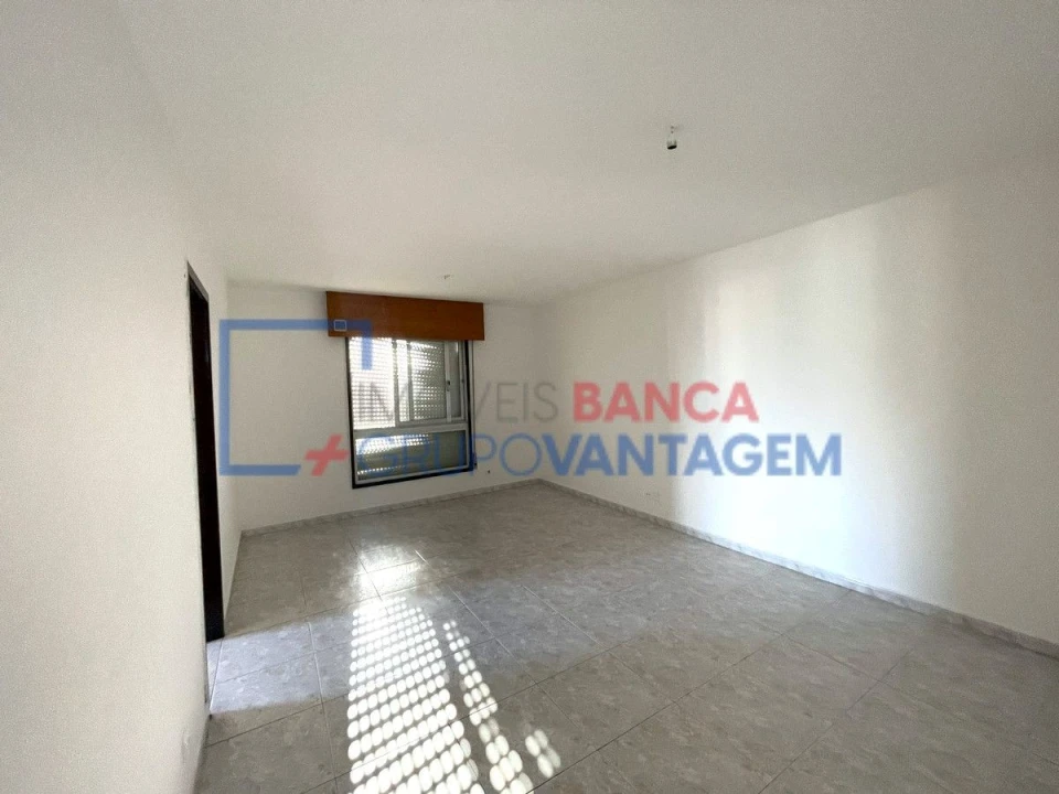 Apartamento T3 para Venda em Laranjeiro e Feijó Foto 8