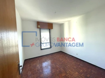Apartamento T3 para Venda em Laranjeiro e Feijó